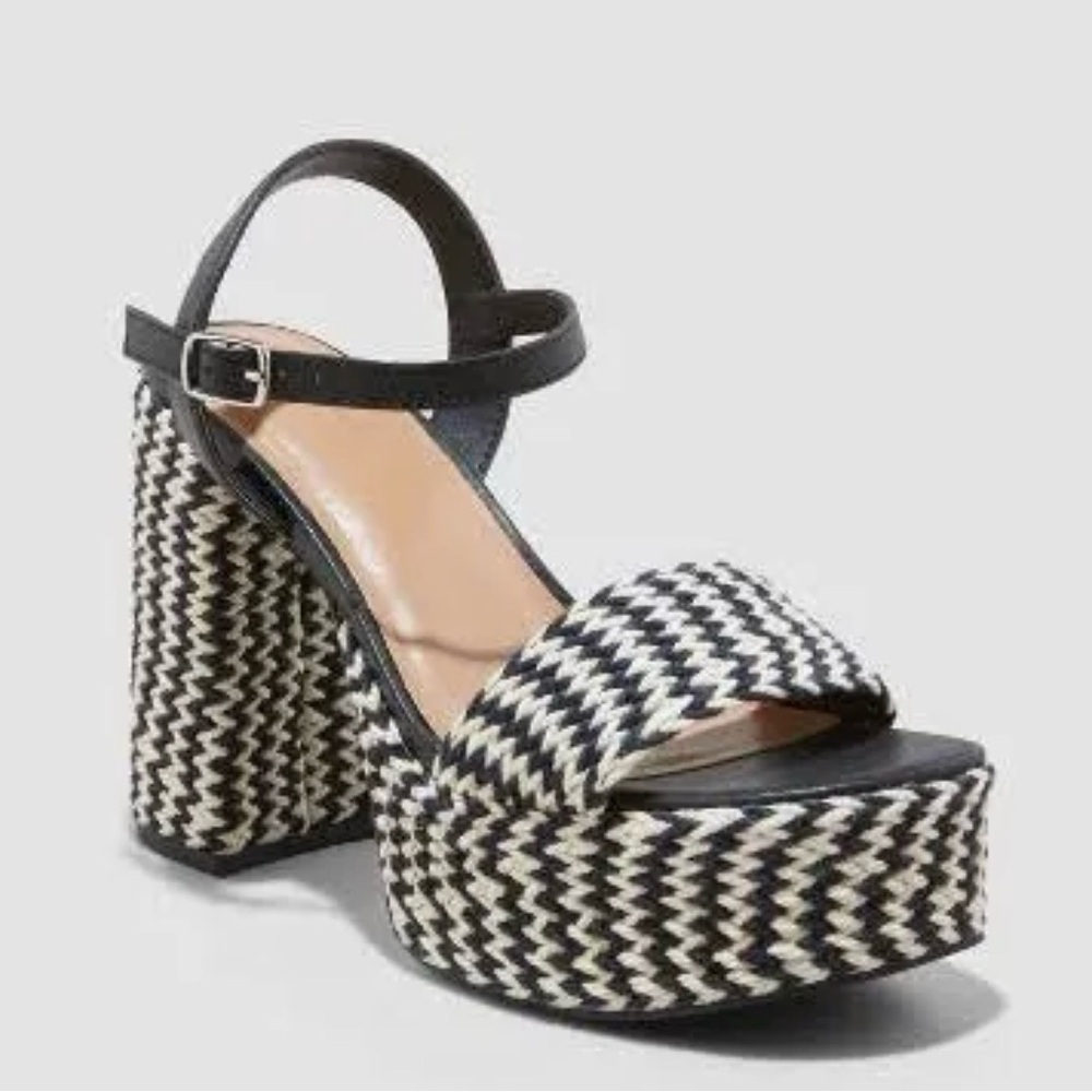 Universal Thread Black Platform Sandals India Platform Heels Memory Foam 10